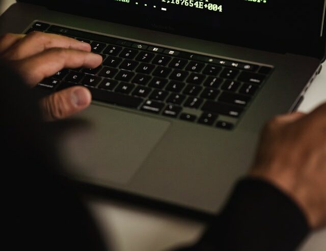 Zo heeft cybercriminaliteit in Overijssel zich de afgelopen vijf jaar ontwikkeld