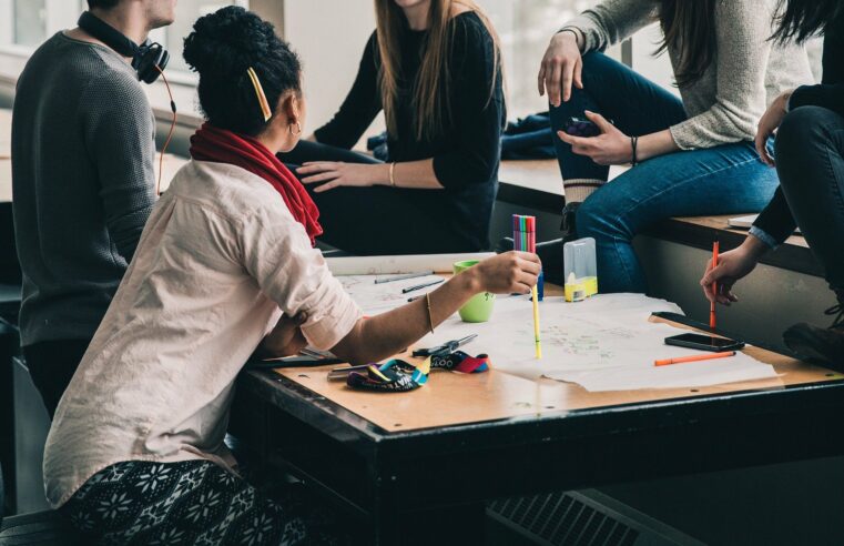 Studeren of werken: de mogelijkheden en afwegingen in Twente