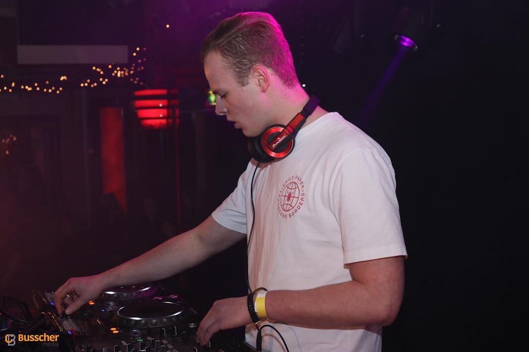 DJ Joep volgt zijn droom vanuit Denekamp: ‘Ik zou niet zomaar weggaan, maar misschien wel als ik een deal krijg.’