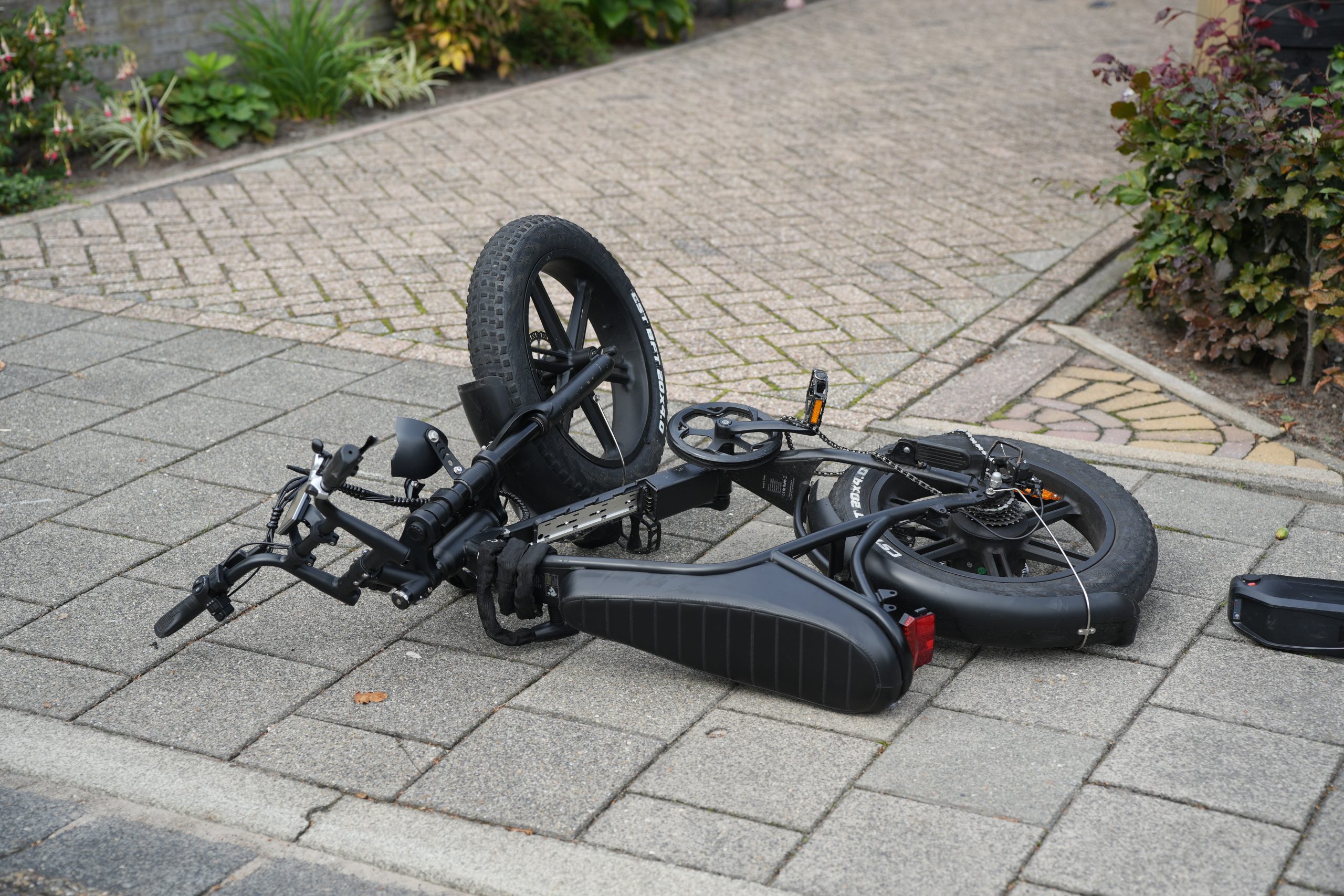 Boze blikken, toeters en modder: het leven op een fatbike