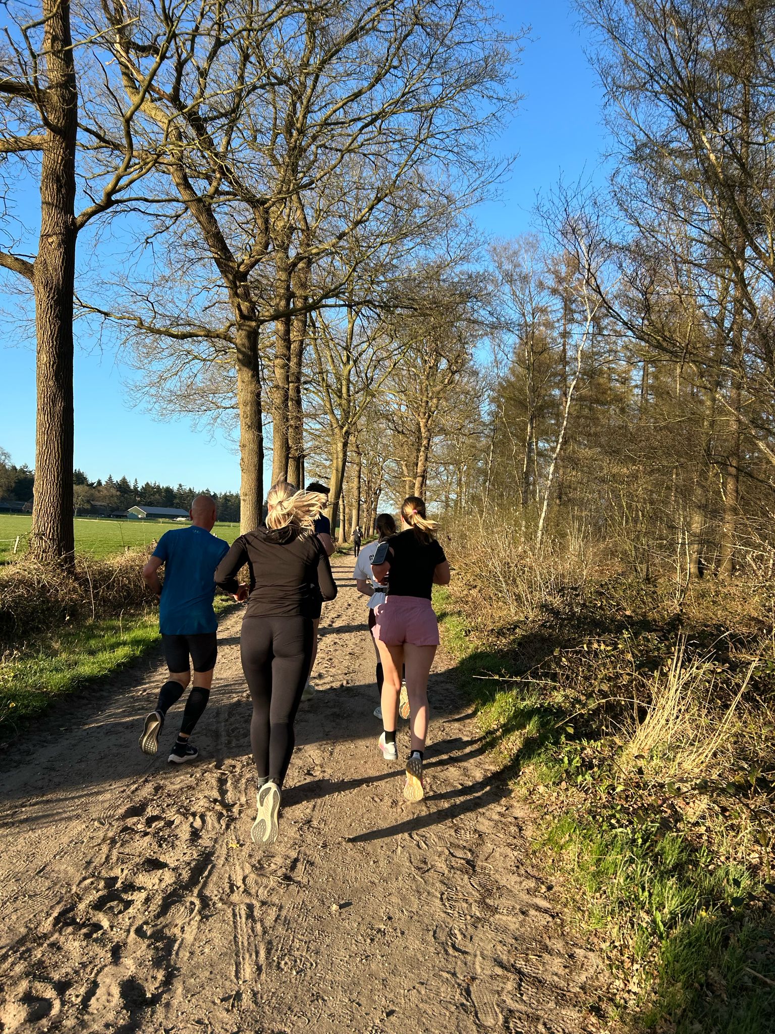Luisteren in beweging: de podcast over eenzaamheid tijdens het hardlopen