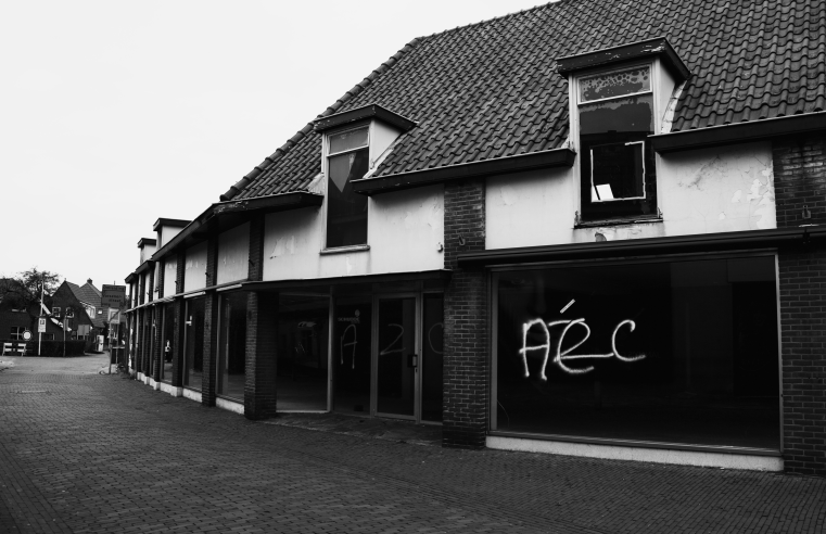Hoe Ommen streeft naar ‘Franse allure’ in centrum, maar deze vanwege huidige leegstand nog ver weg lijkt
