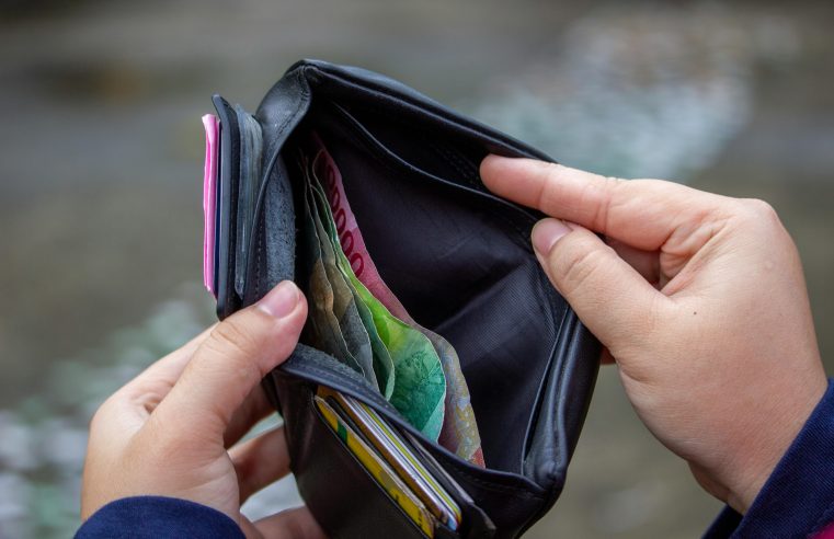 Meer jongeren in de bijstand: “Als je met weinig geld moet kunnen rondkomen, voor iedereen is dat ingewikkeld”